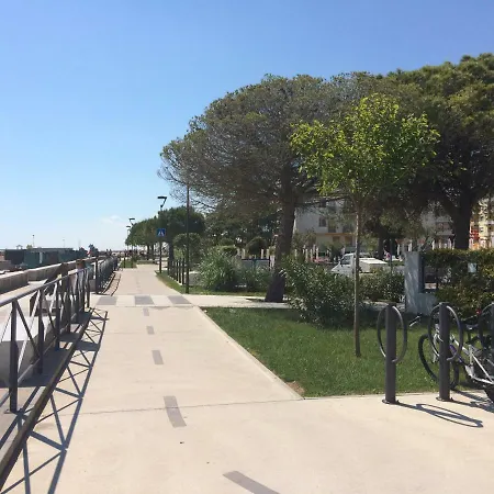 Giuliana - * ביביונה